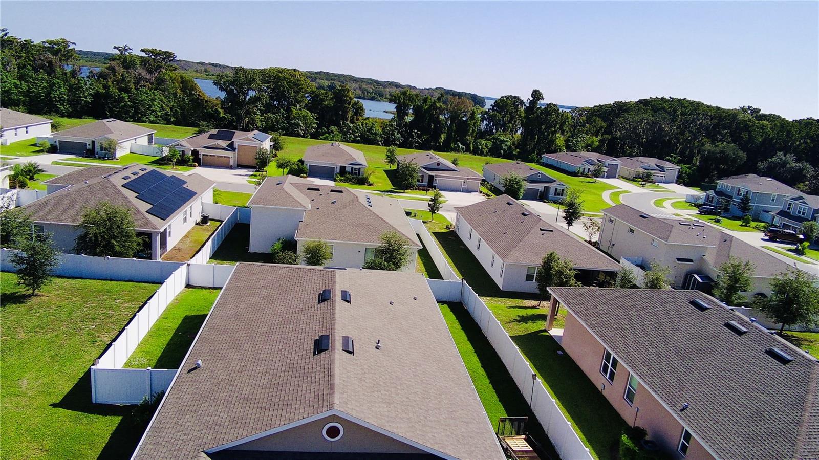 Image 28 of 36 For 31724 Broadwater Avenue