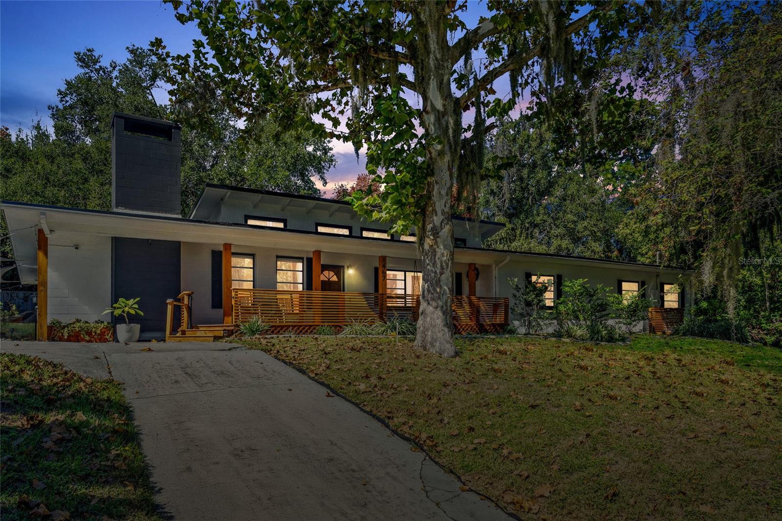 Image 3 of 42 For 1467 Hilltop Drive