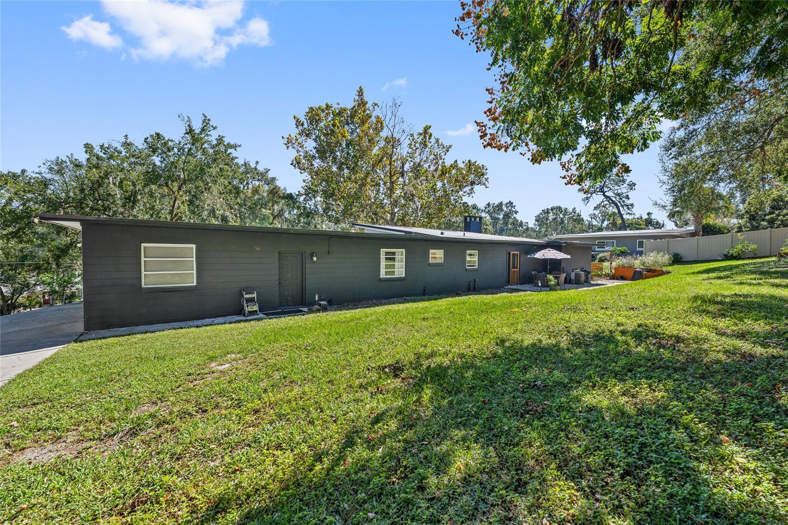 Image 38 of 42 For 1467 Hilltop Drive