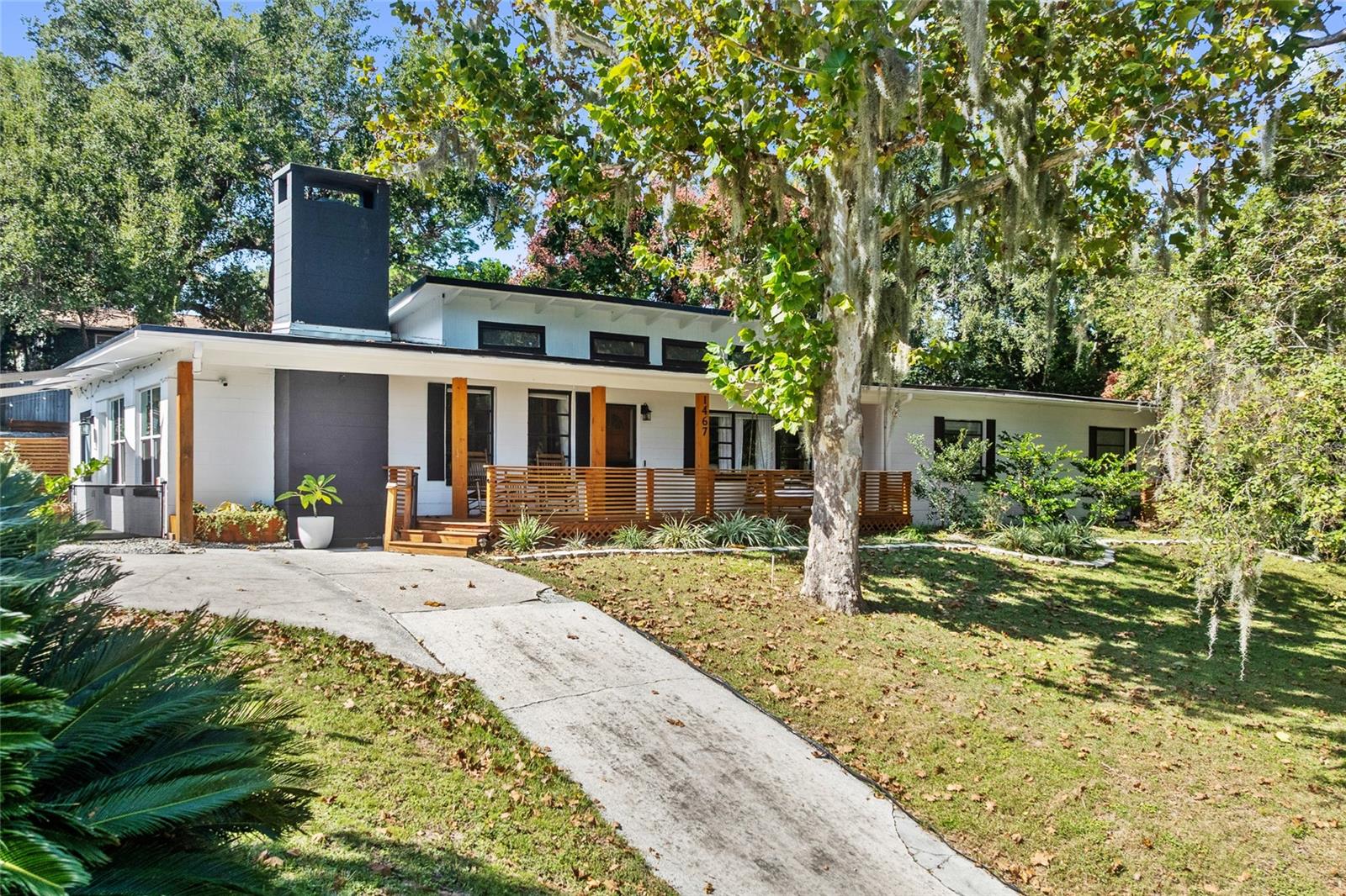 Image 4 of 42 For 1467 Hilltop Drive