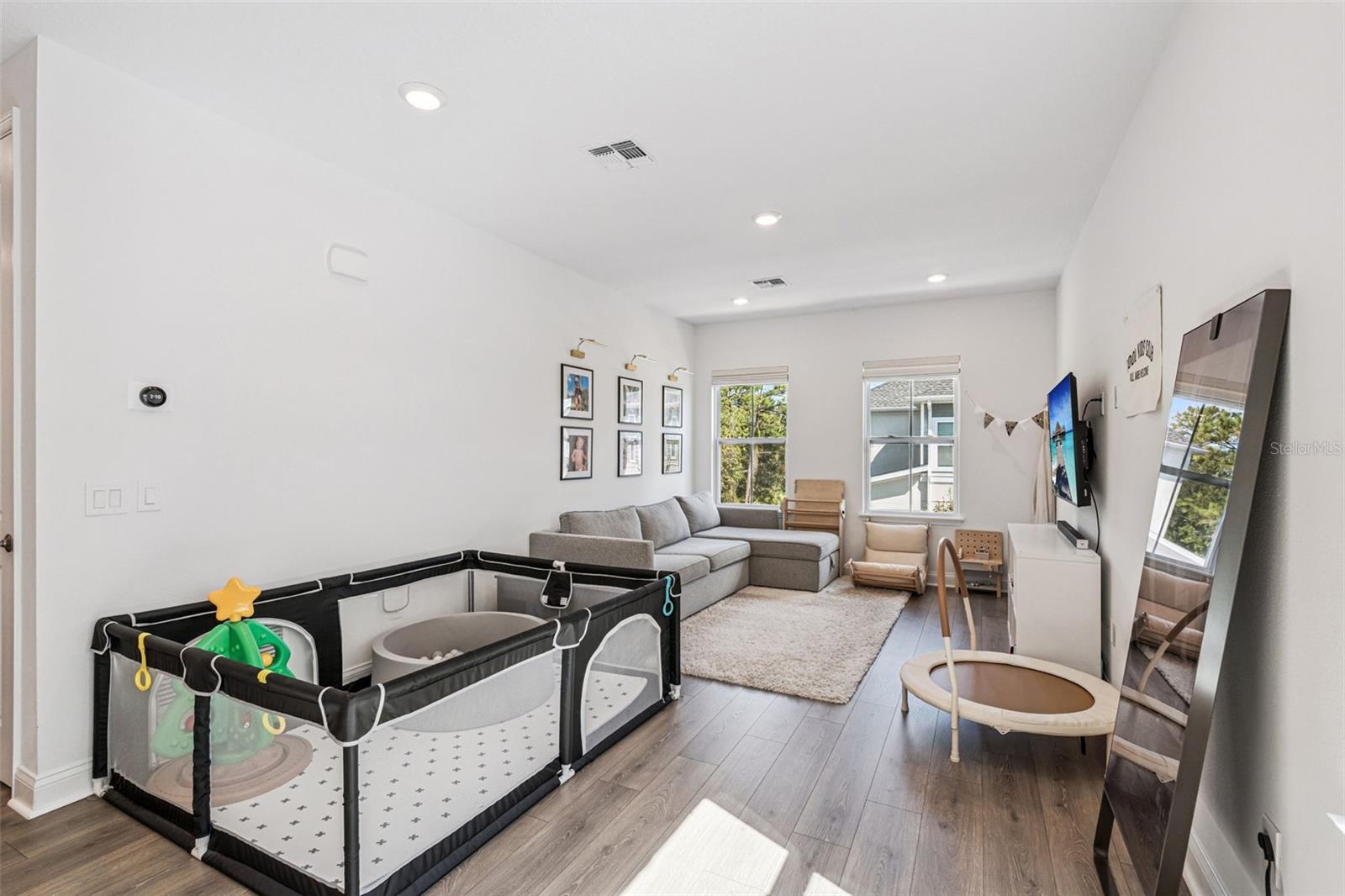 Image 40 of 68 For 534 Wishbone Lane