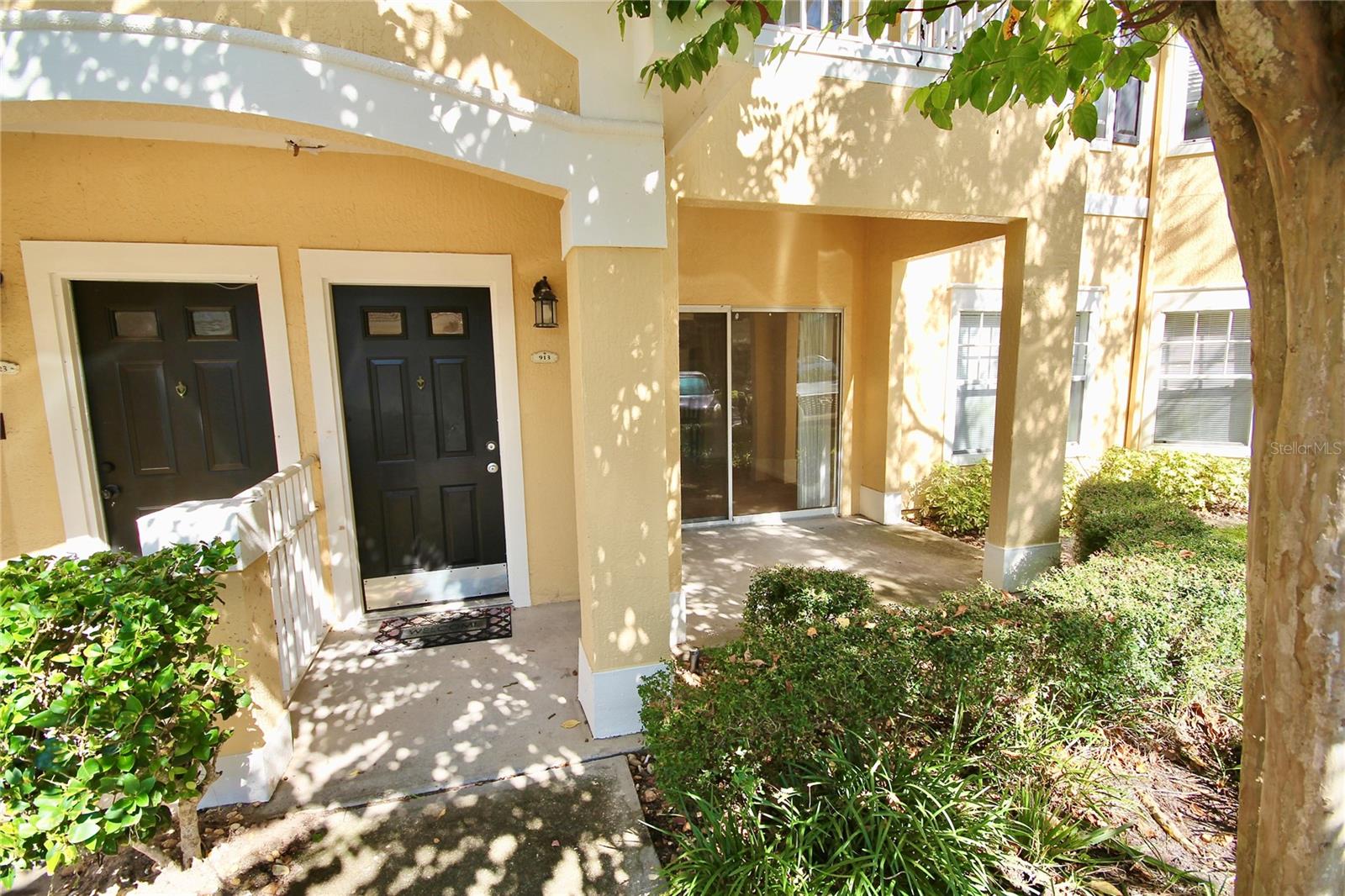 Image 2 of 33 For 913 Arbor Lakes Circle 913