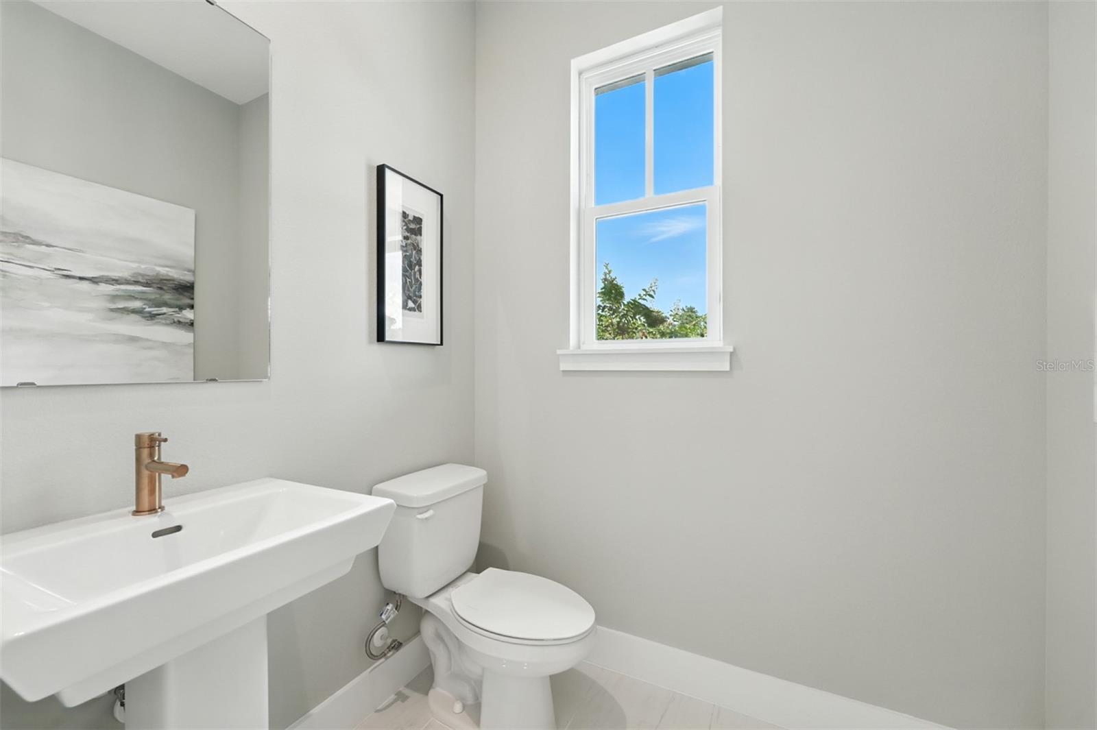 Image 14 of 29 For 2398 Celebration Boulevard