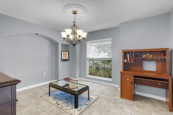 Image 32 of 49 For 1025 Oceanbreeze Court