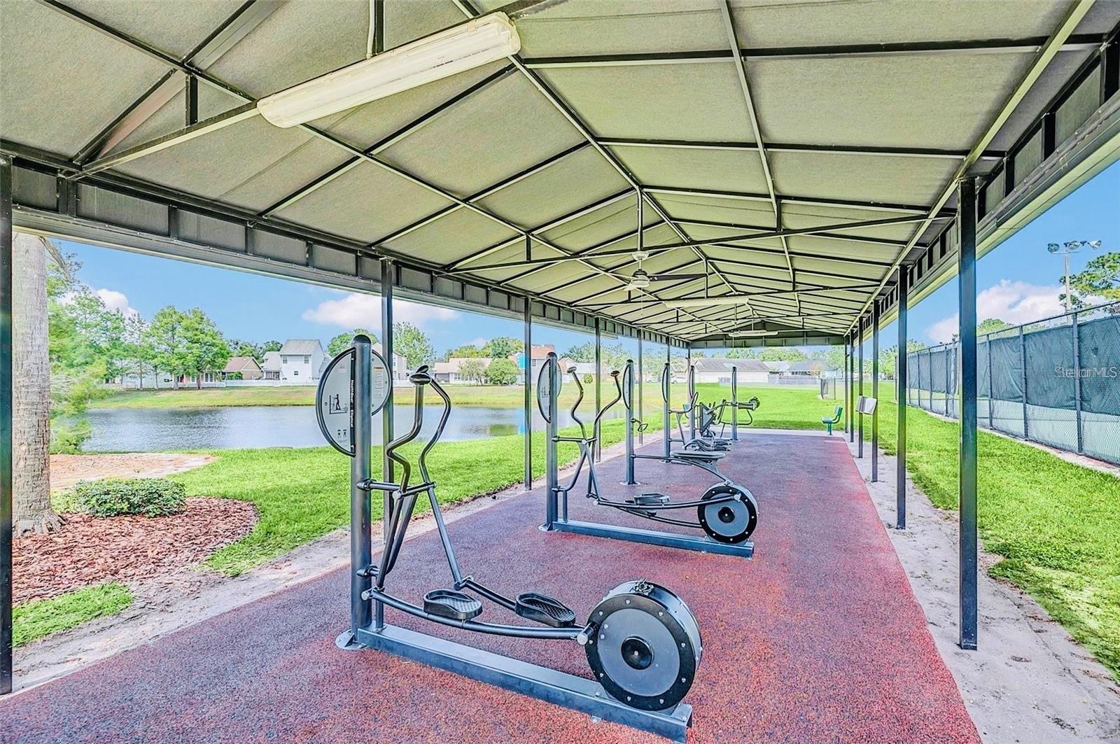 Image 59 of 62 For 1025 Oceanbreeze Court