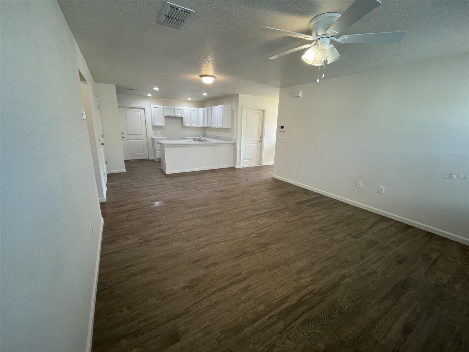 Image 13 of 20 For 1306 Ridge Pointe Dr.