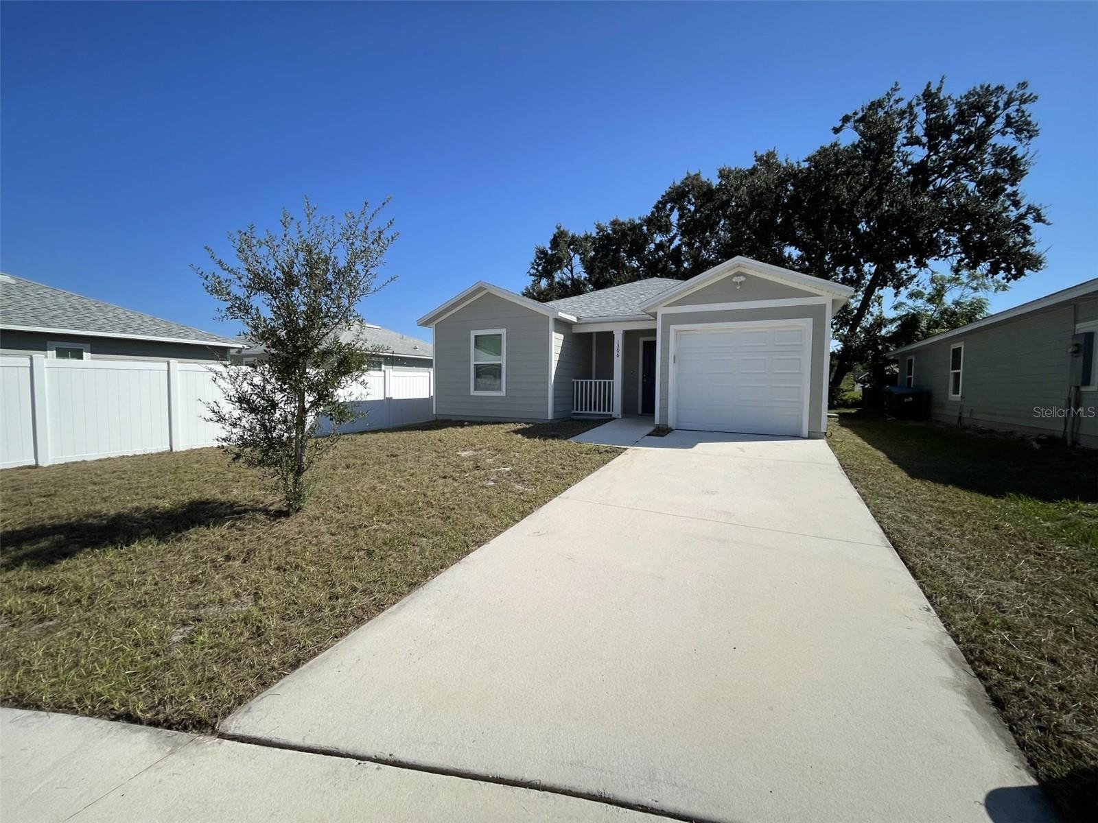 Image 3 of 20 For 1306 Ridge Pointe Dr.