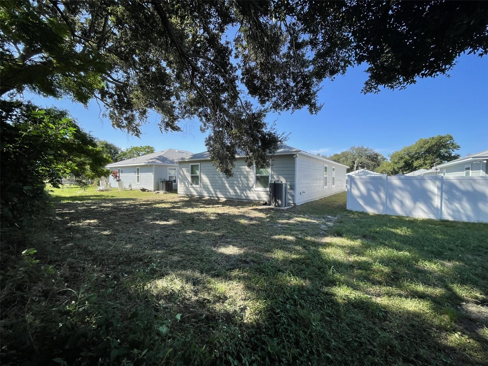 Image 5 of 20 For 1306 Ridge Pointe Dr.