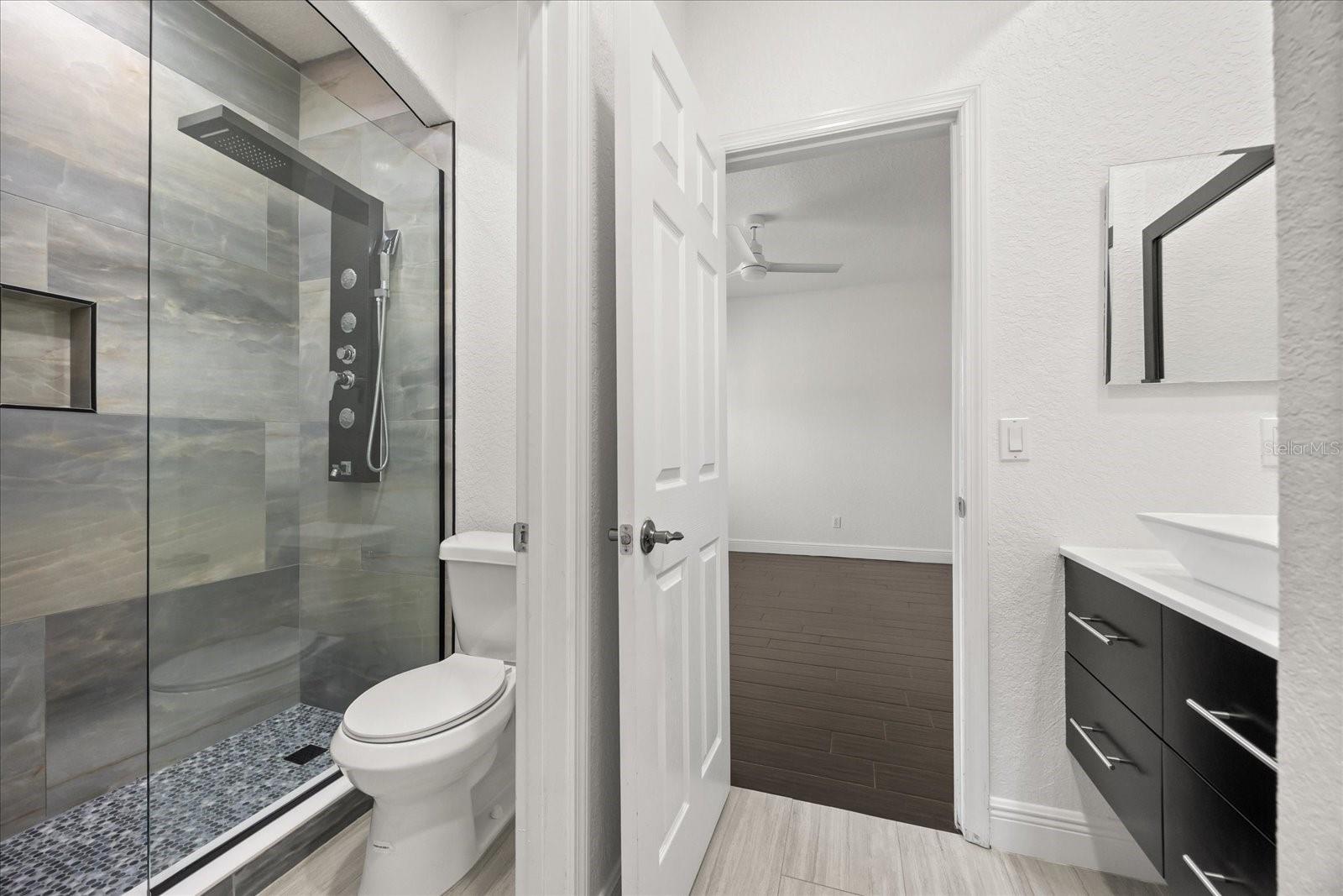Image 31 of 42 For 1185 Cypress Loft Place