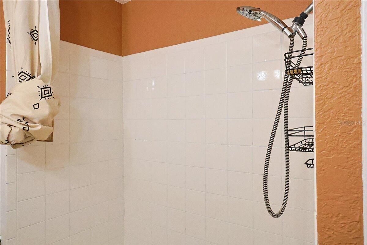 Image 17 of 31 For 731 Voorhis Avenue