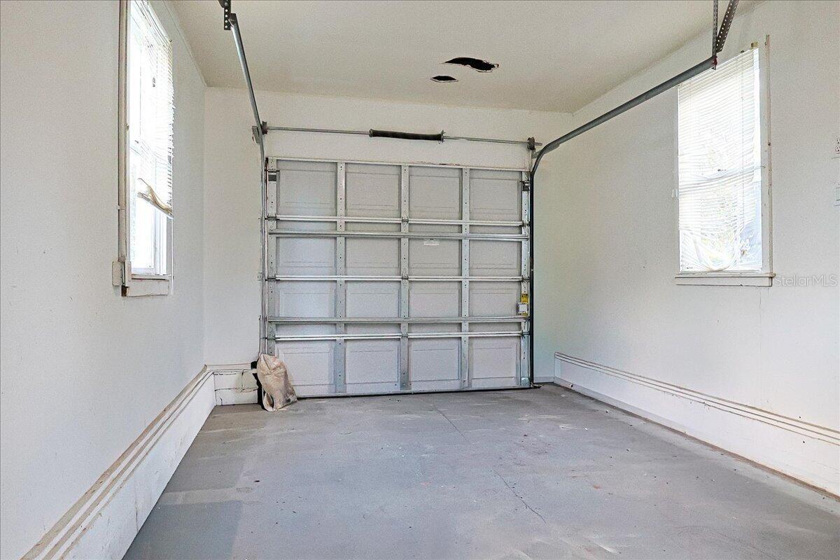 Image 25 of 31 For 731 Voorhis Avenue