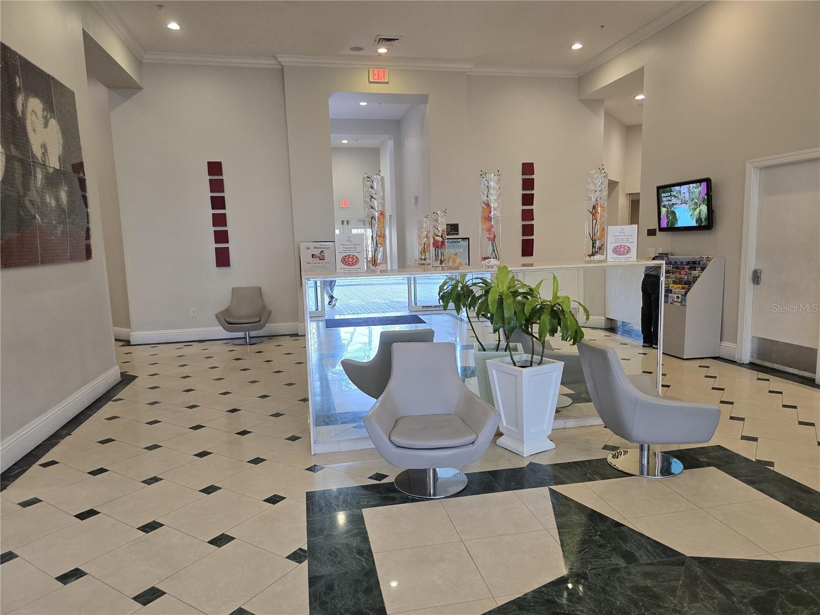 Image 3 of 10 For 7383 Universal Boulevard 410