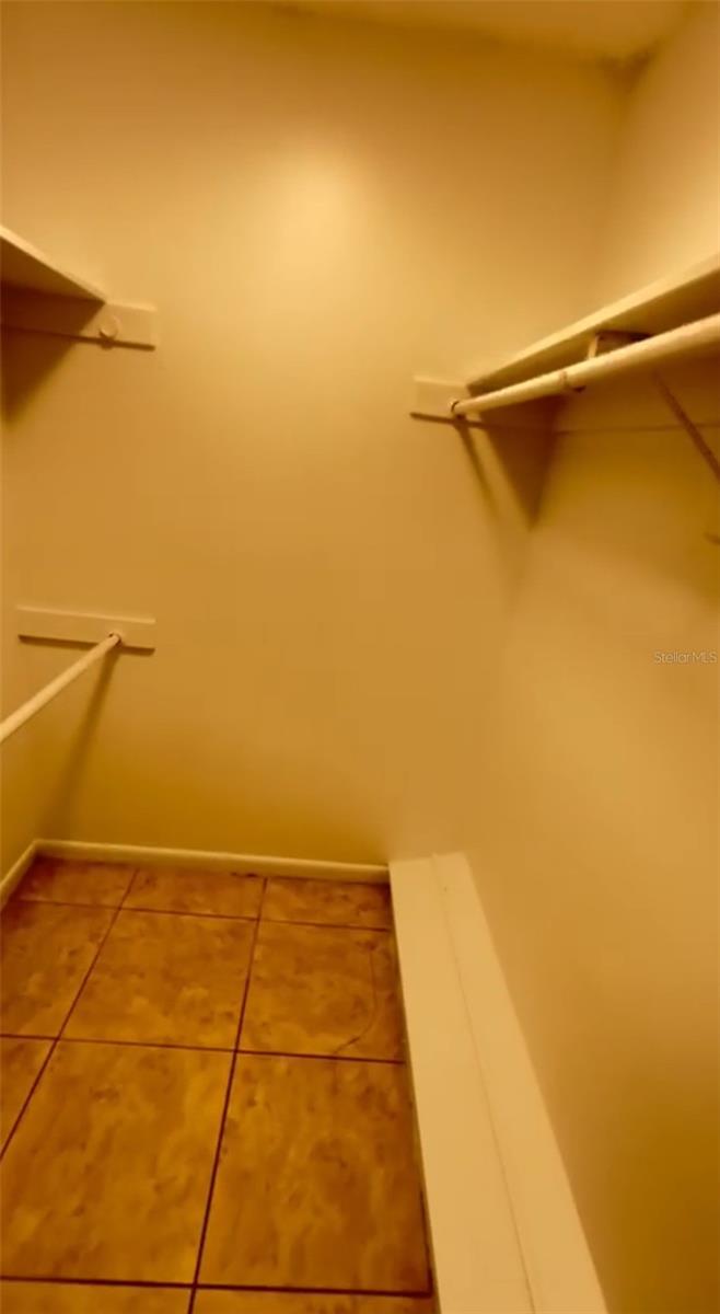 Image 18 of 28 For 2546 Lemon Tree Lane G