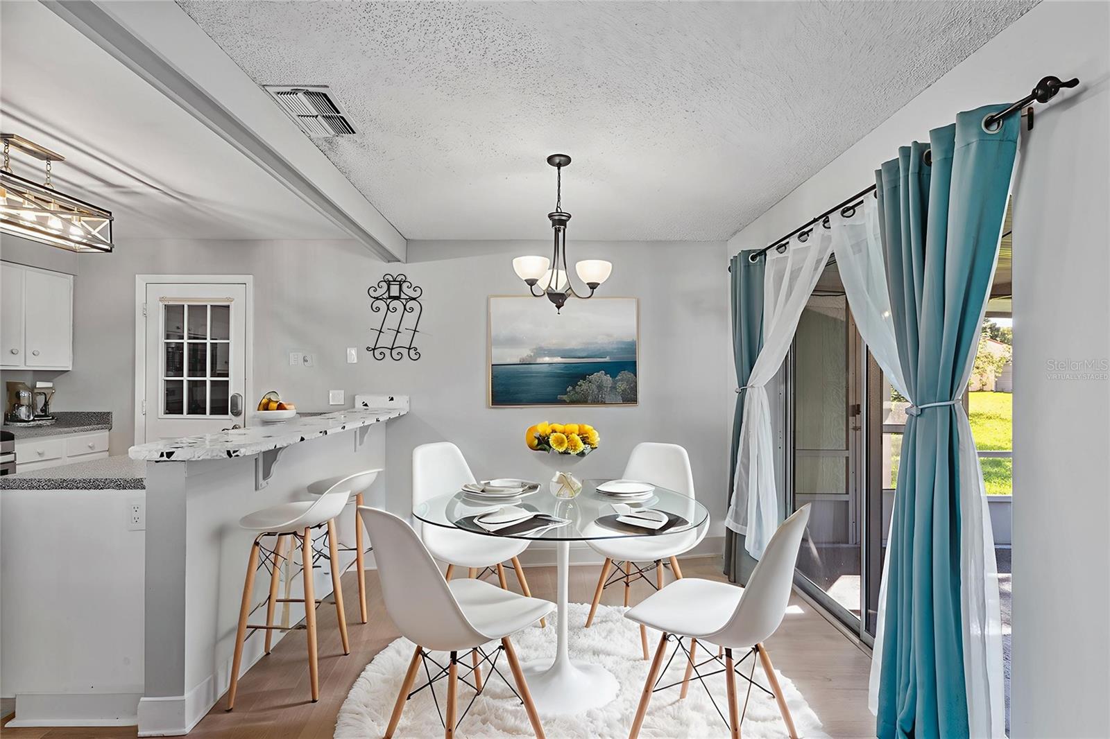 Image 8 of 28 For 5556 Memorial Drive