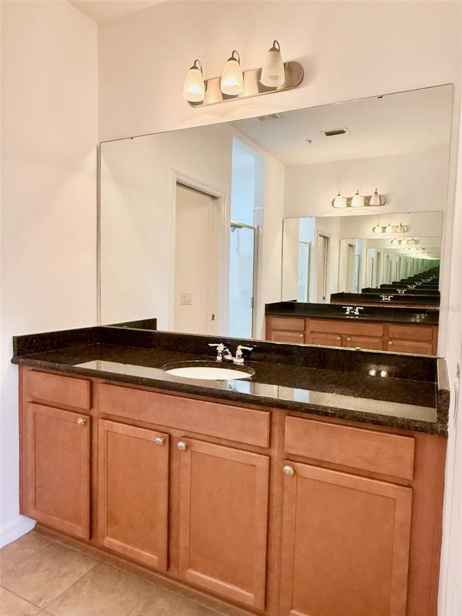 Image 17 of 36 For 619 Fortanini Circle