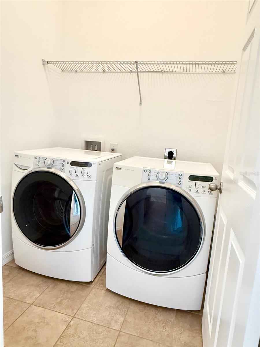 Image 28 of 36 For 619 Fortanini Circle