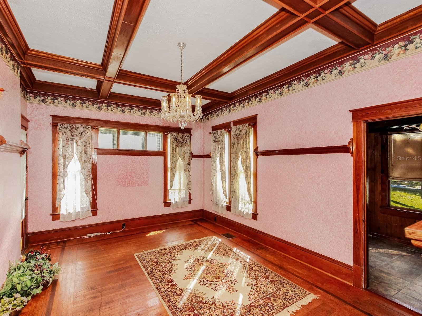 Image 10 of 27 For 1920 Sanford Avenue