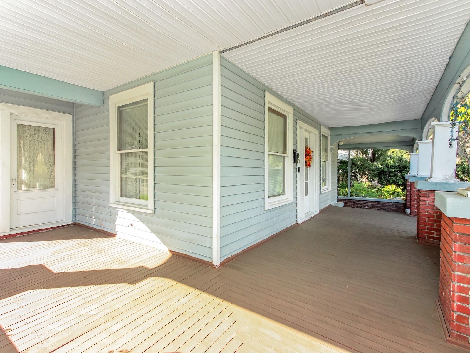 Image 3 of 27 For 1920 Sanford Avenue