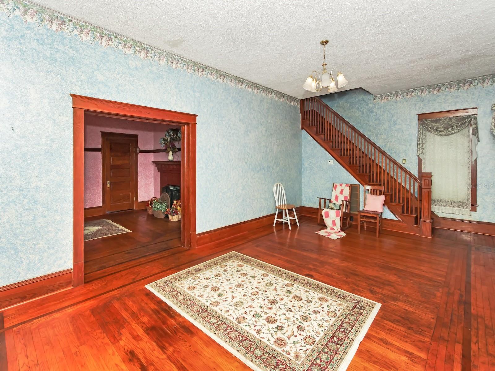 Image 6 of 27 For 1920 Sanford Avenue