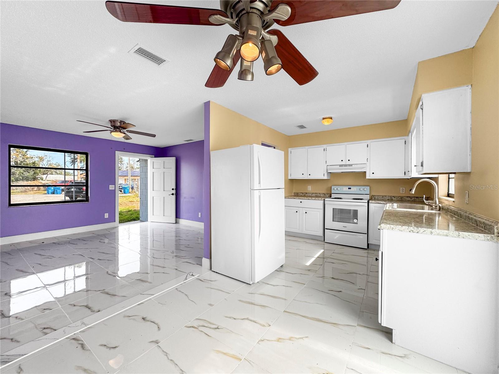 Image 10 of 20 For 517 3rd Court Sw