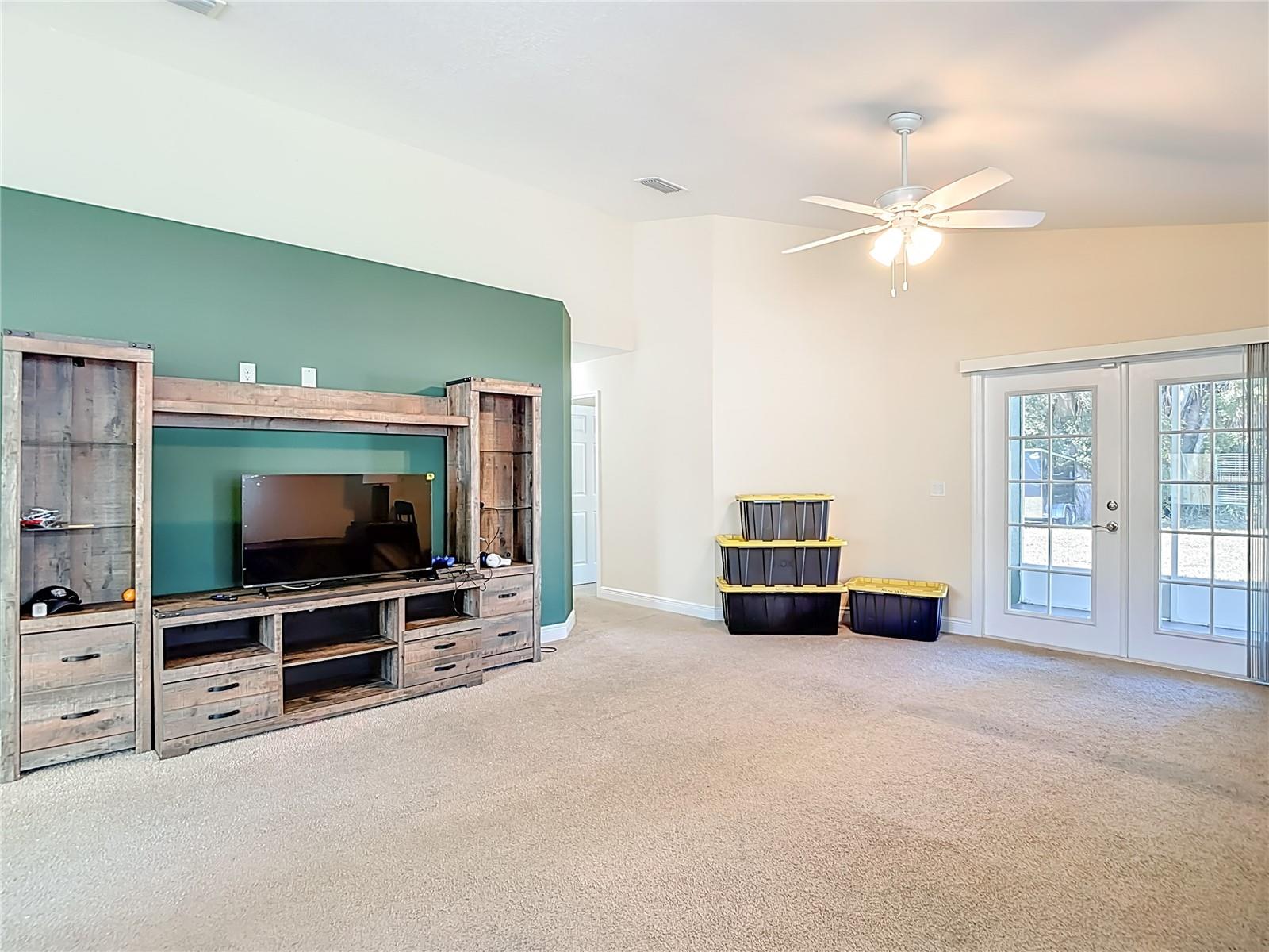 Image 10 of 56 For 6441 Pennsylvania Avenue