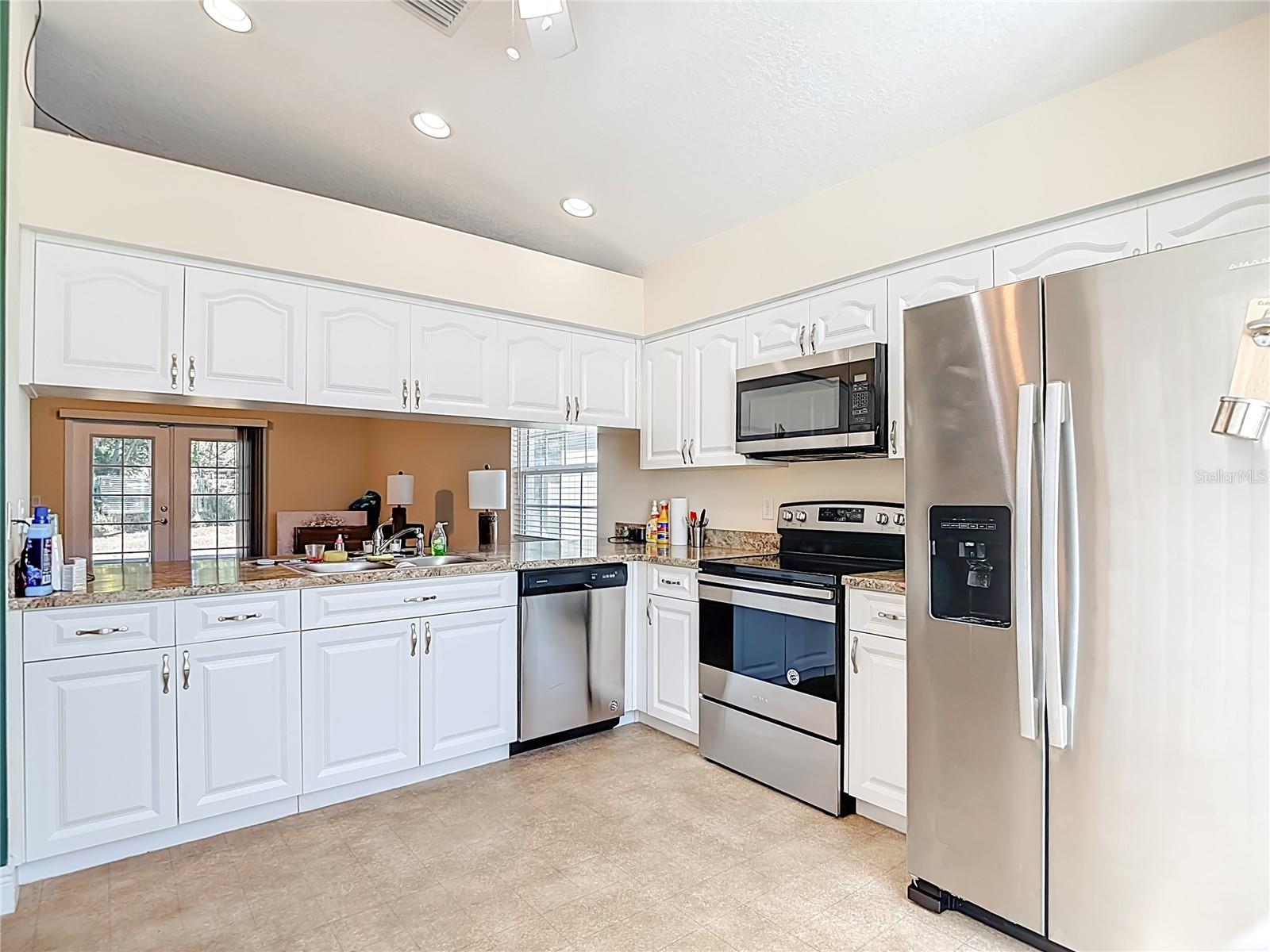 Image 17 of 56 For 6441 Pennsylvania Avenue