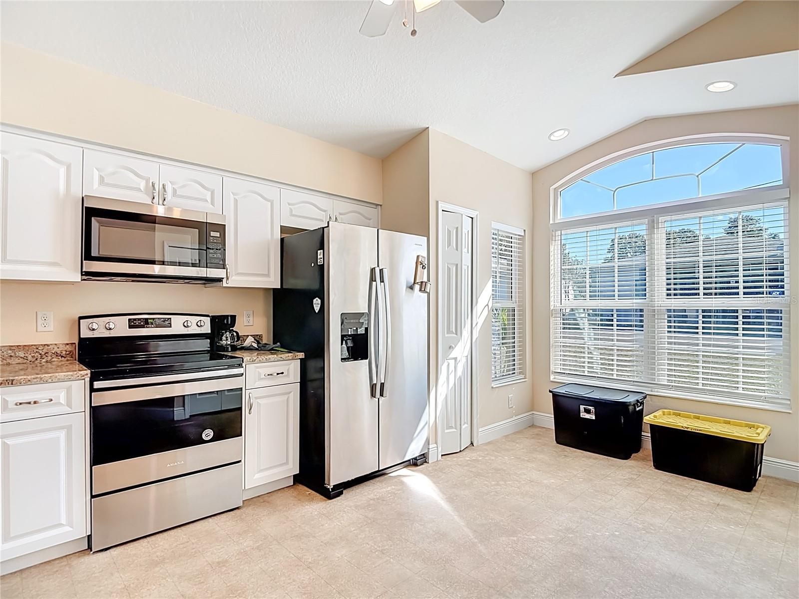 Image 20 of 56 For 6441 Pennsylvania Avenue