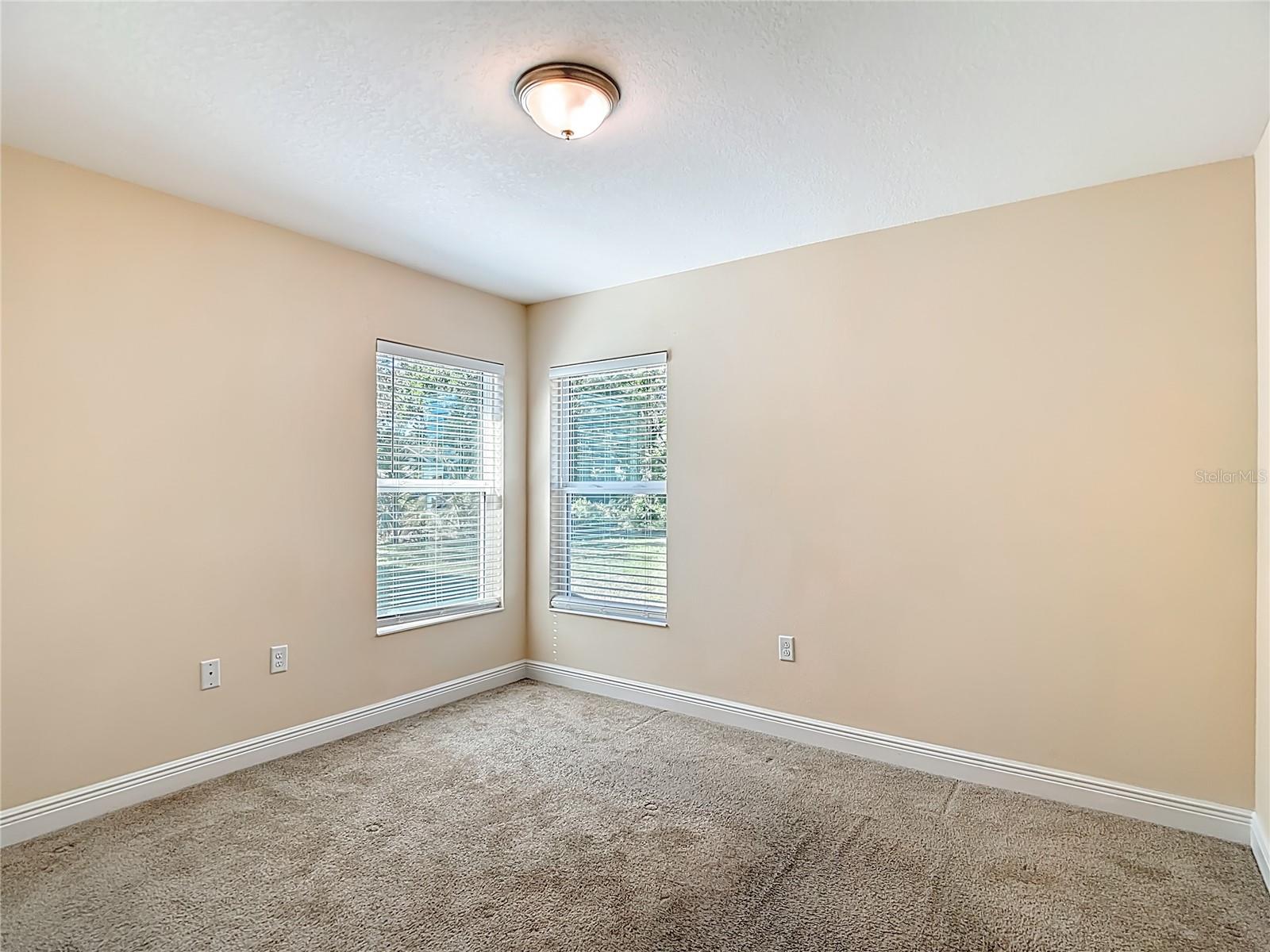 Image 28 of 56 For 6441 Pennsylvania Avenue