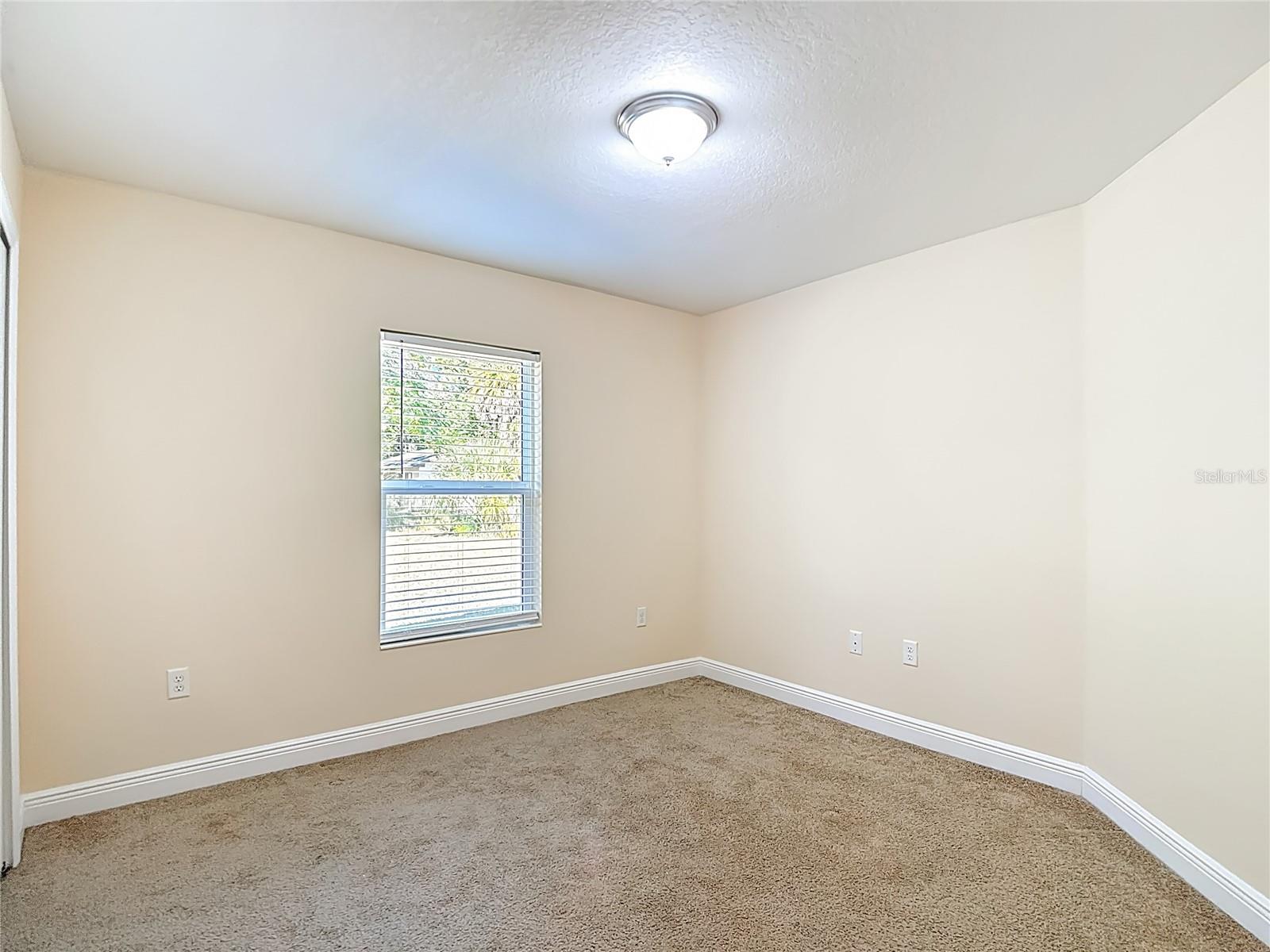 Image 29 of 56 For 6441 Pennsylvania Avenue