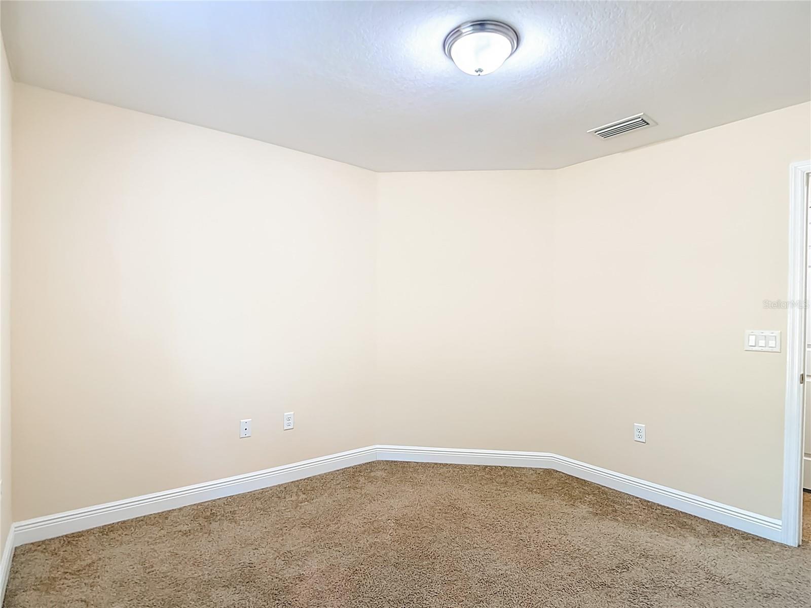 Image 30 of 56 For 6441 Pennsylvania Avenue