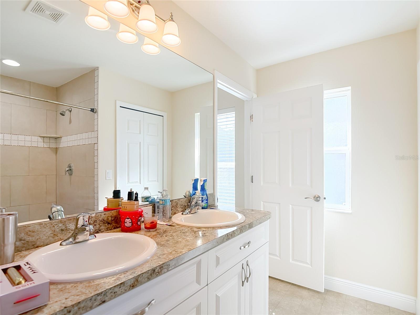 Image 34 of 56 For 6441 Pennsylvania Avenue