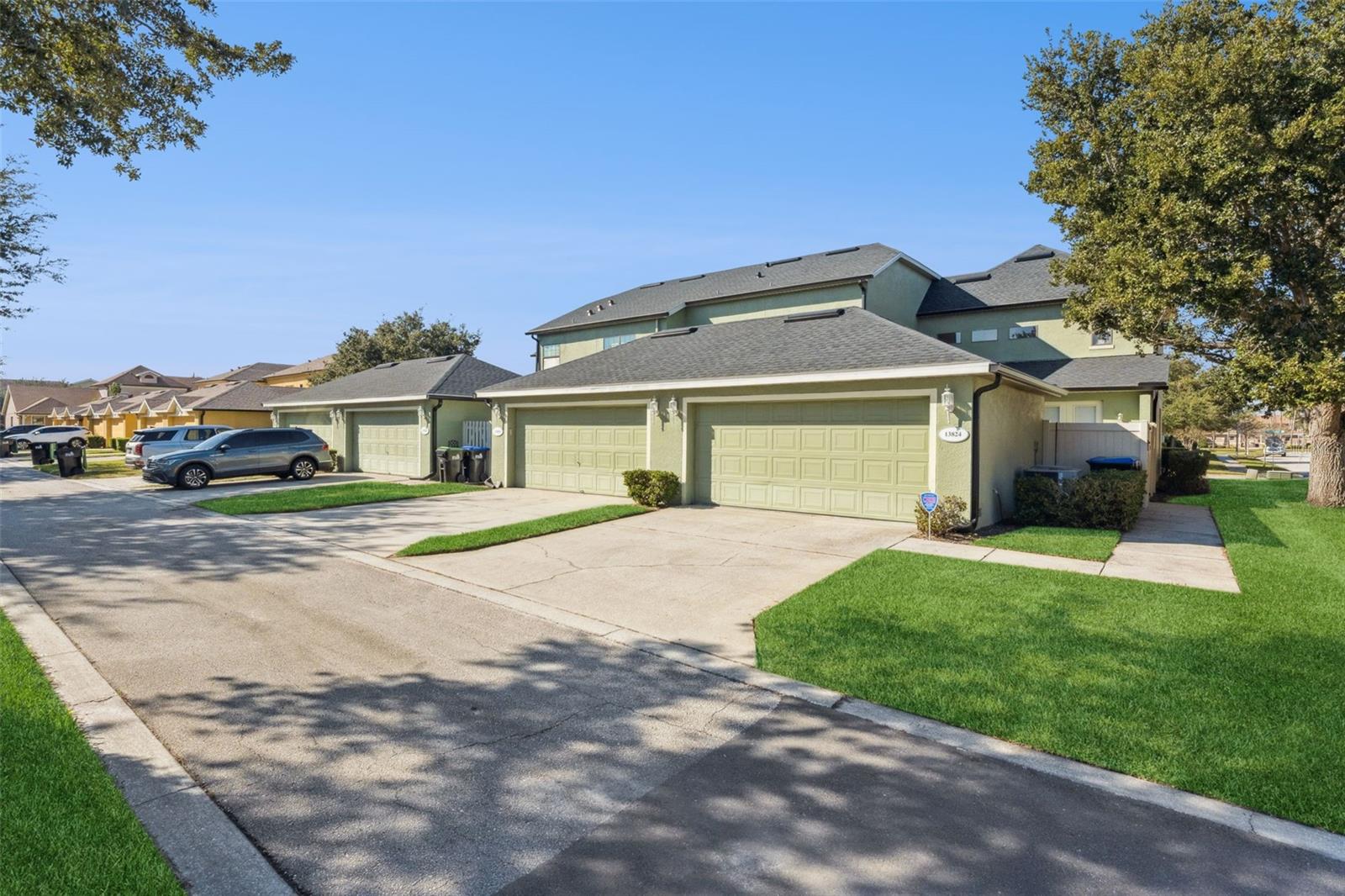 Image 21 of 30 For 13820 Beauregard Place