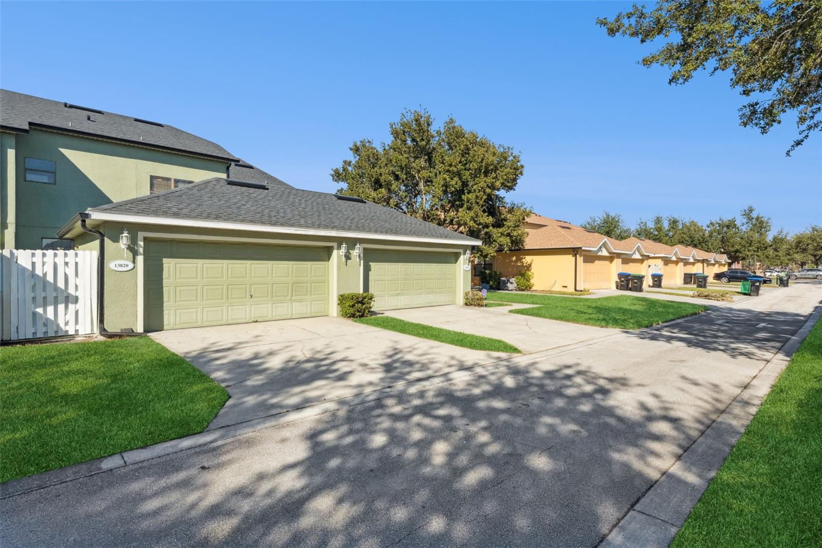 Image 22 of 30 For 13820 Beauregard Place