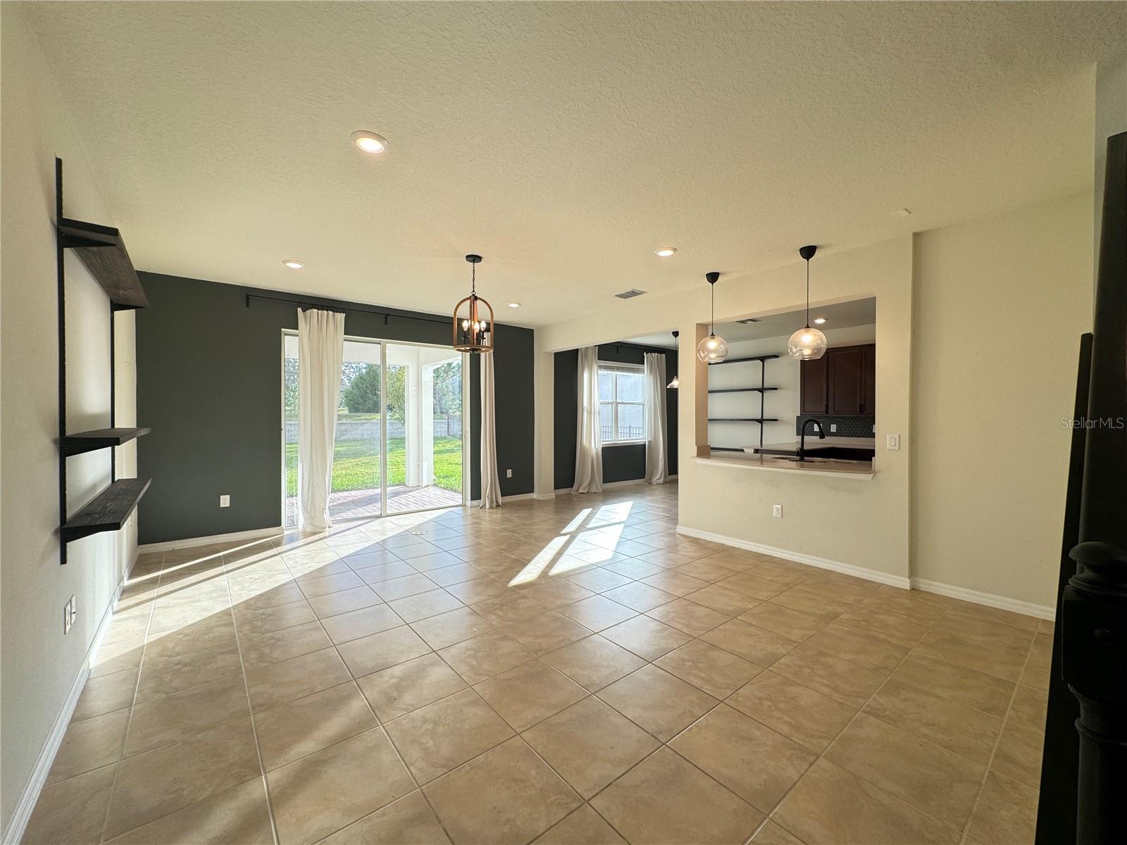 Image 3 of 30 For 2684 Bobcat Chase Boulevard