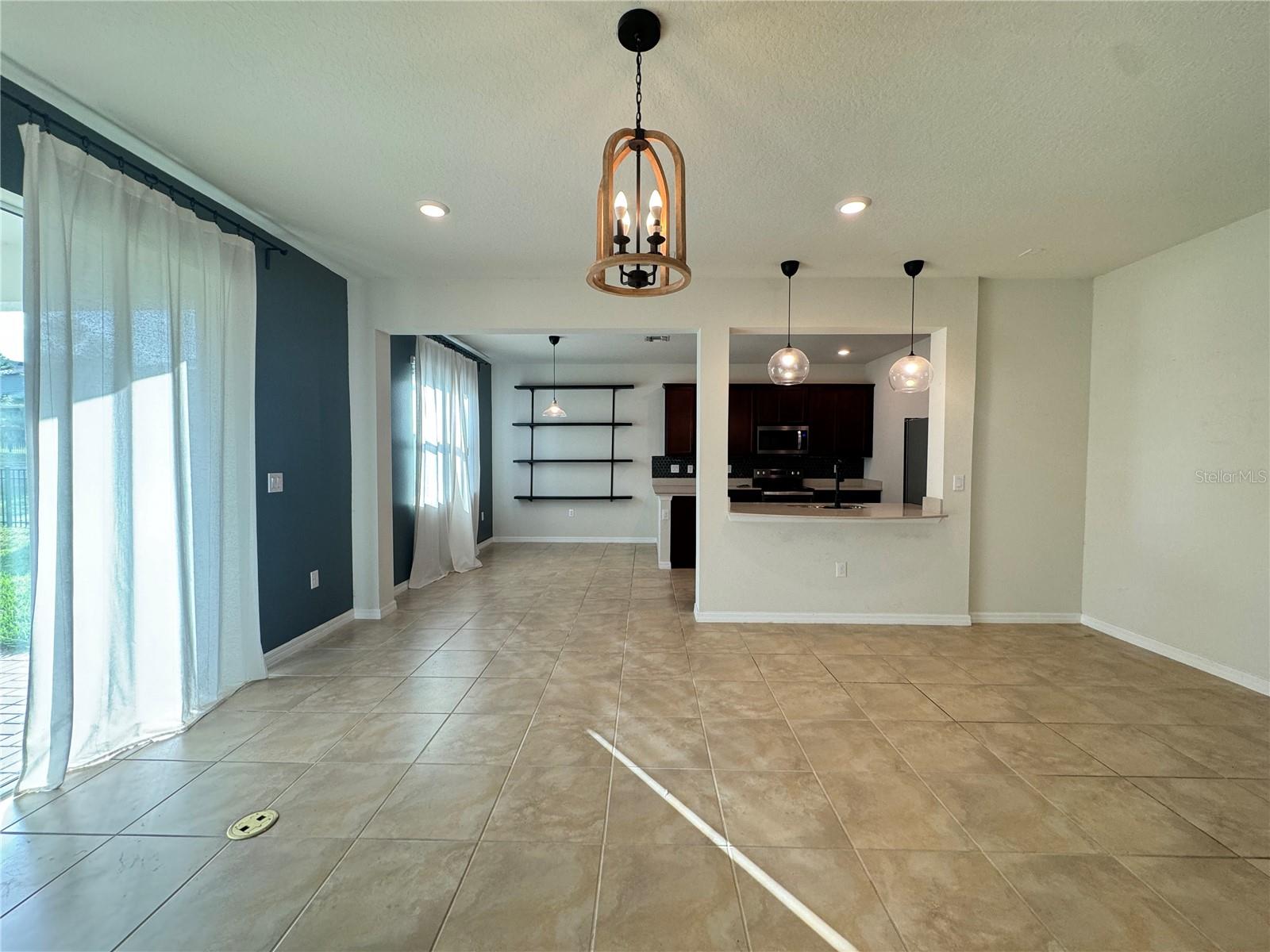 Image 4 of 30 For 2684 Bobcat Chase Boulevard