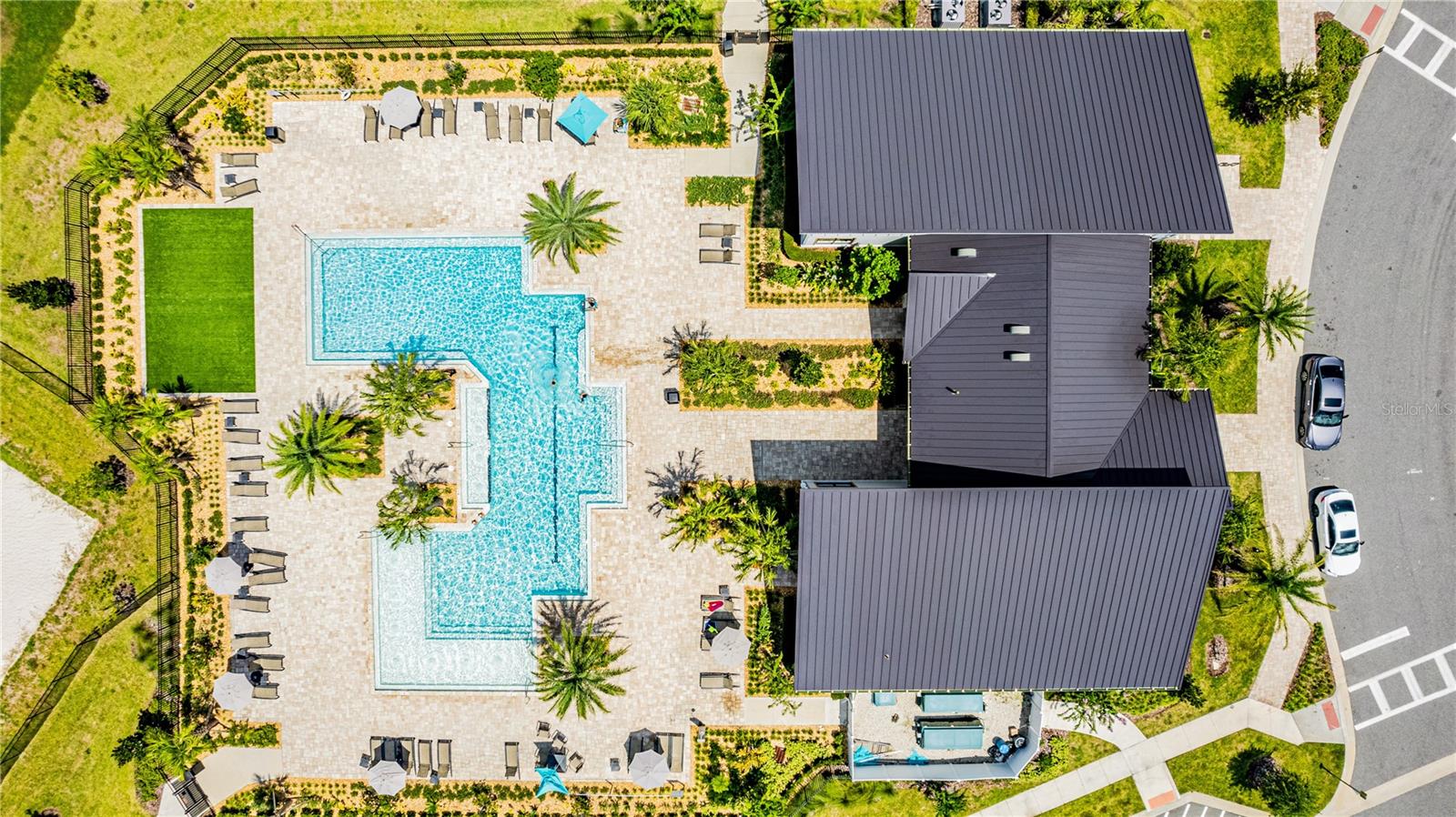 Image 38 of 41 For 12111 Imaginary Way