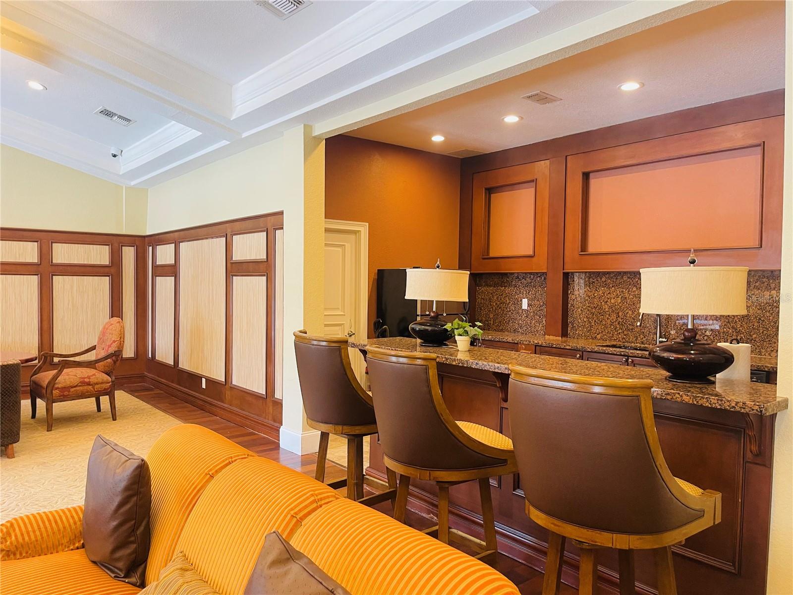 Image 5 of 13 For 5108 Conroy Road 1724
