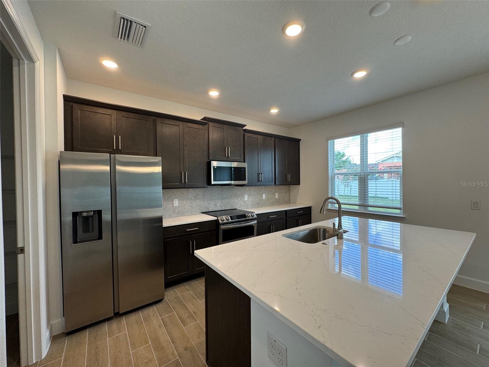 Image 4 of 13 For 2560 Cavanaugh Drive