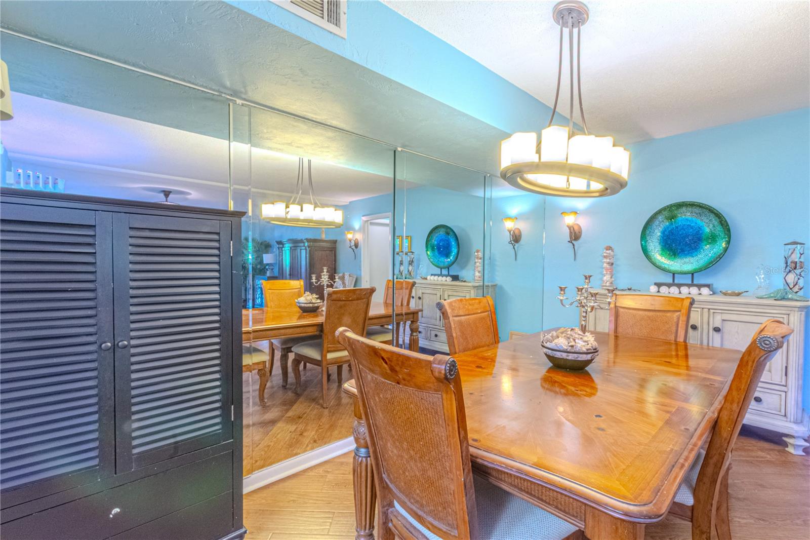 Image 15 of 35 For 39 Cherokee Trail