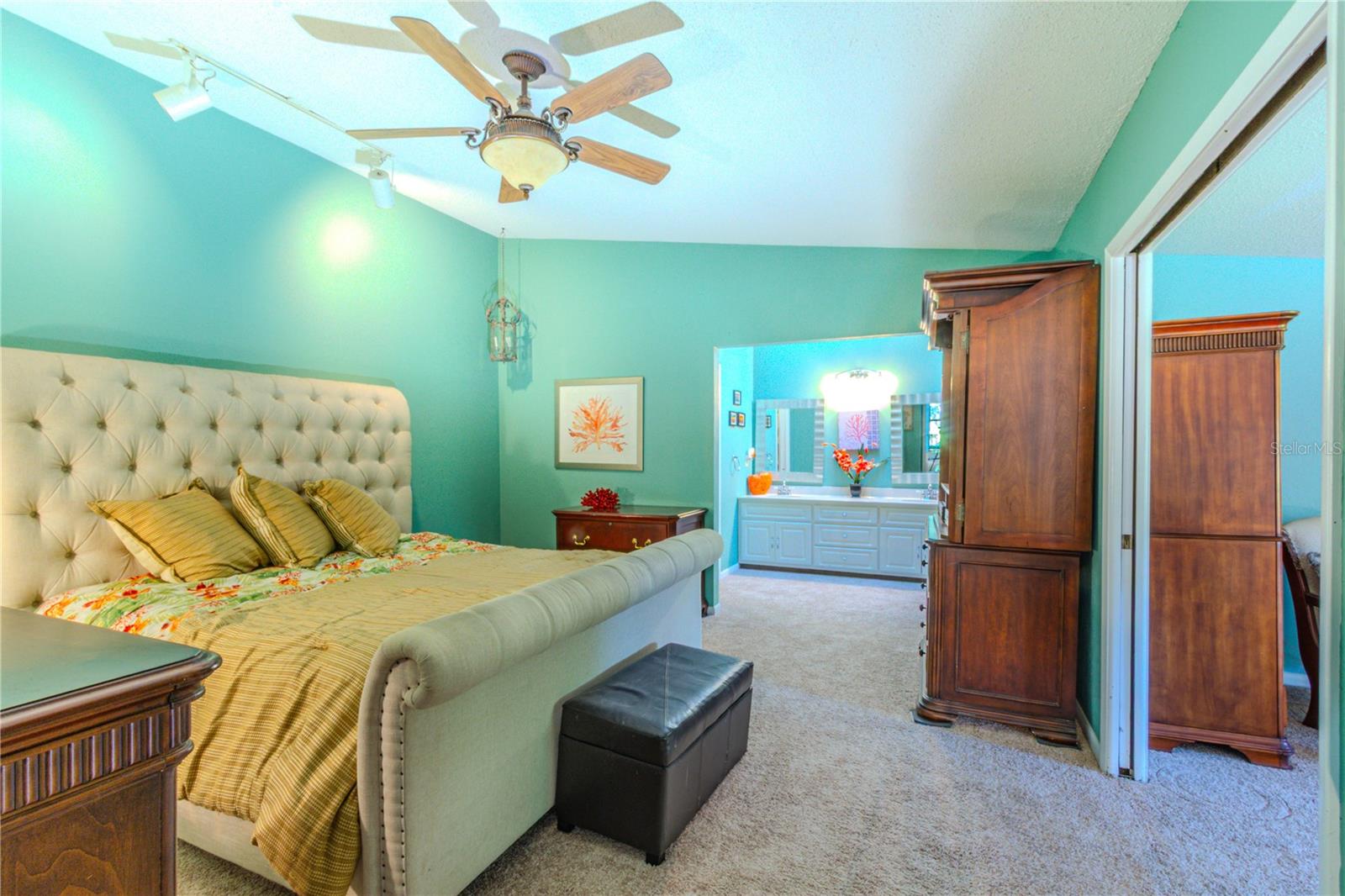 Image 18 of 35 For 39 Cherokee Trail