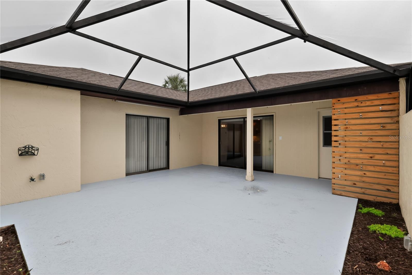 Image 22 of 26 For 1948 Magnolia Circle 48a