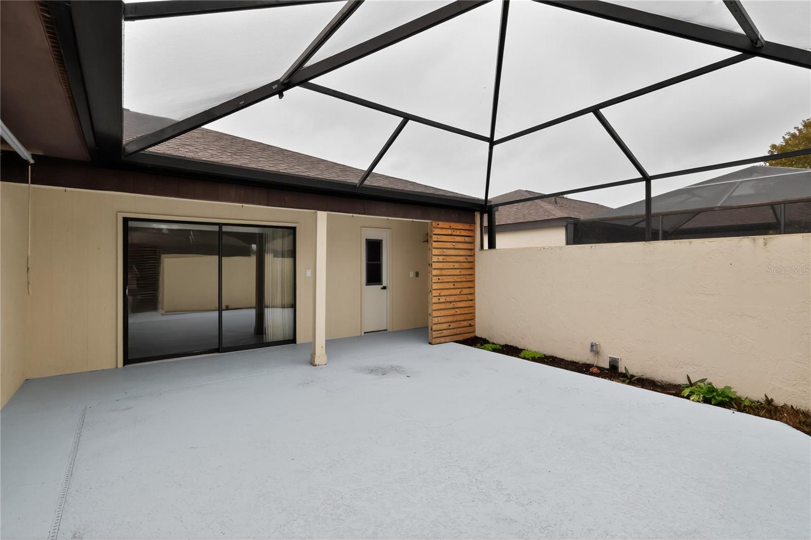 Image 23 of 26 For 1948 Magnolia Circle 48a