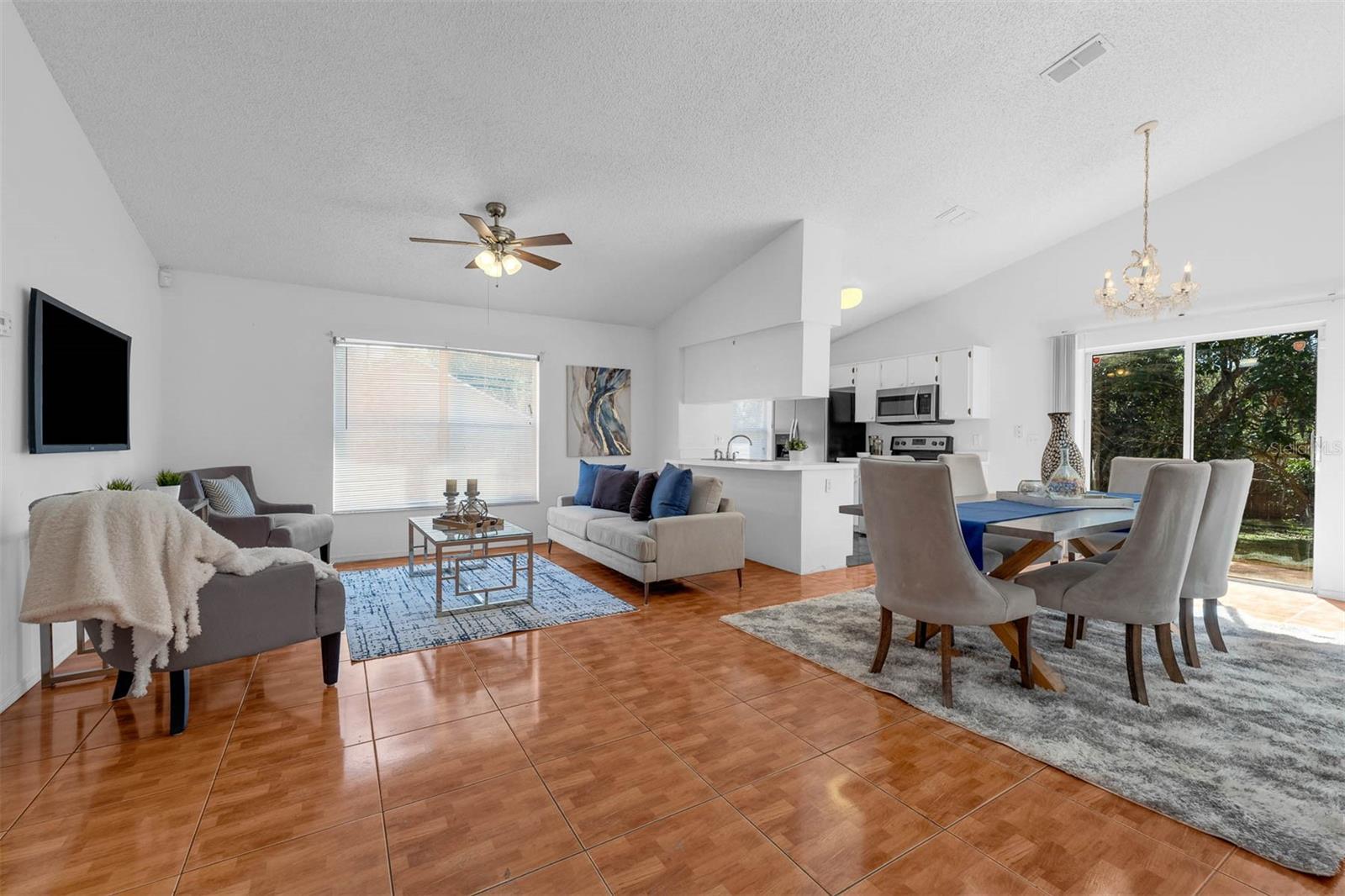 Image 3 of 24 For 5972 Kenlyn Court