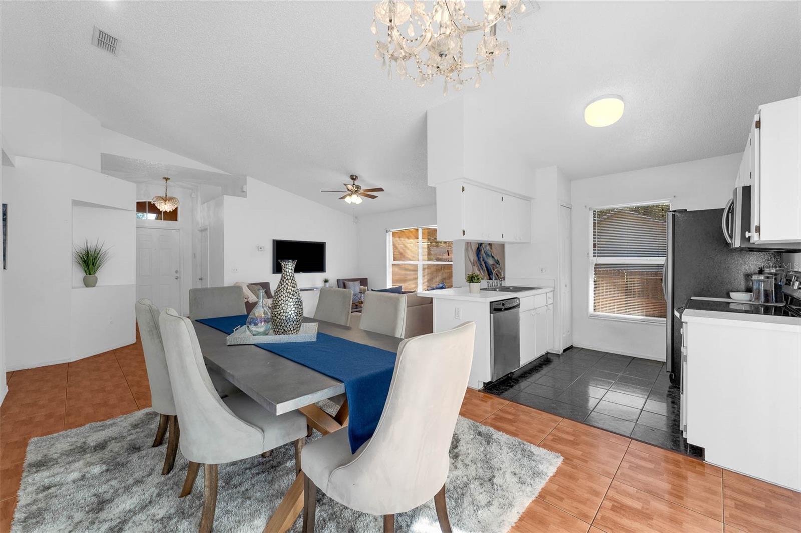 Image 8 of 24 For 5972 Kenlyn Court