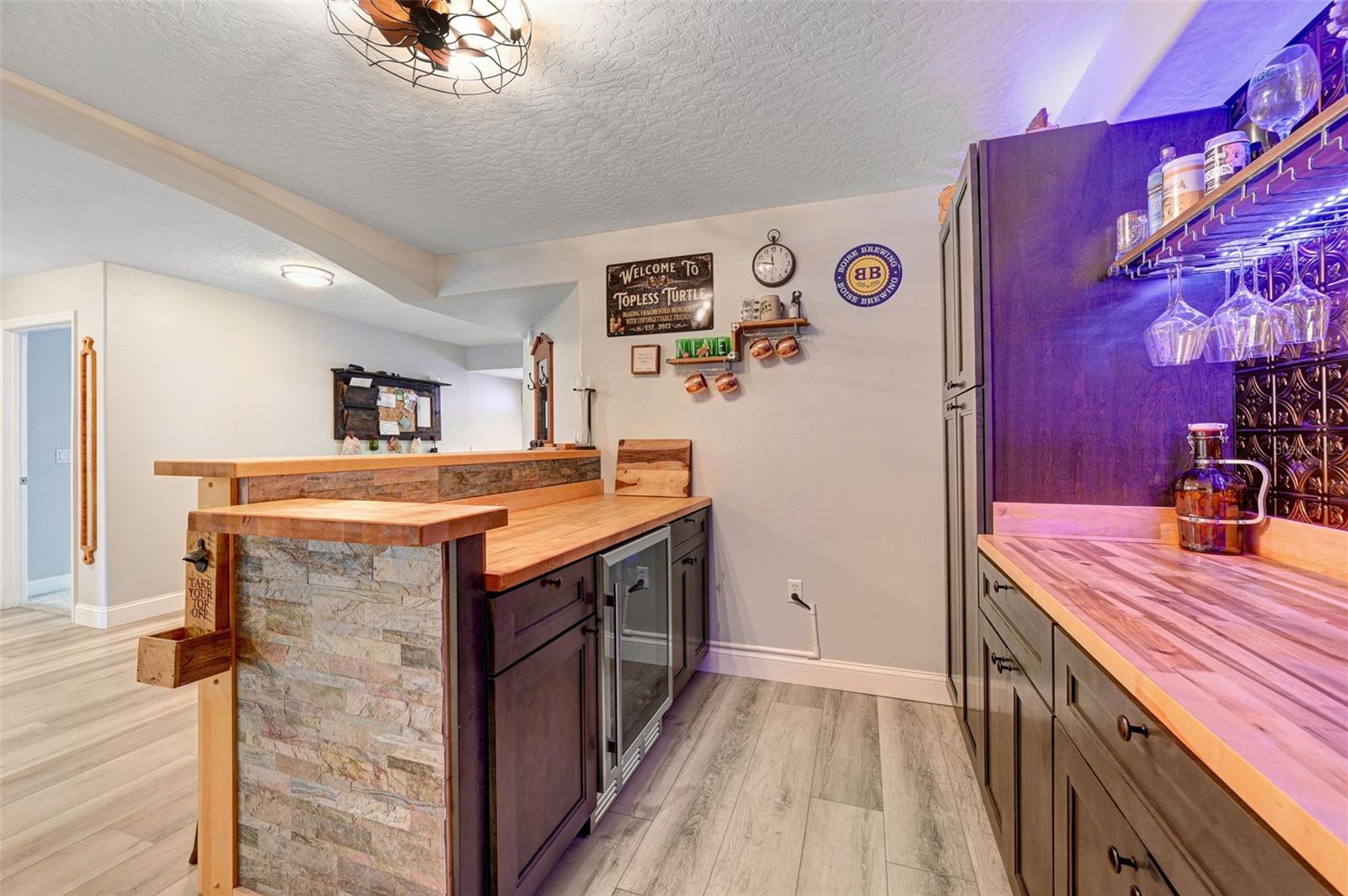 Image 24 of 59 For 3360 Atlantic Avenue 304