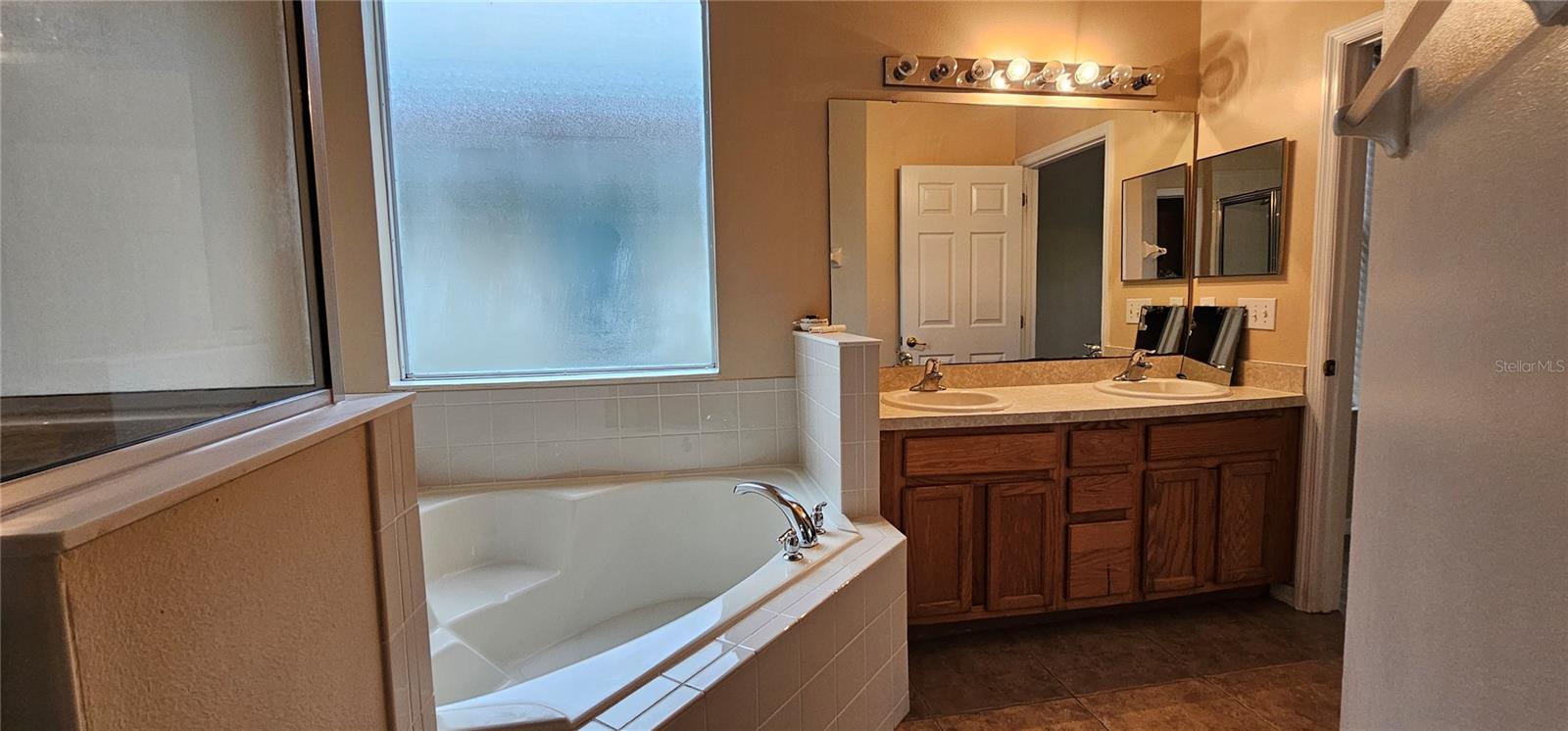 Image 5 of 15 For 14125 Morning Frost Drive