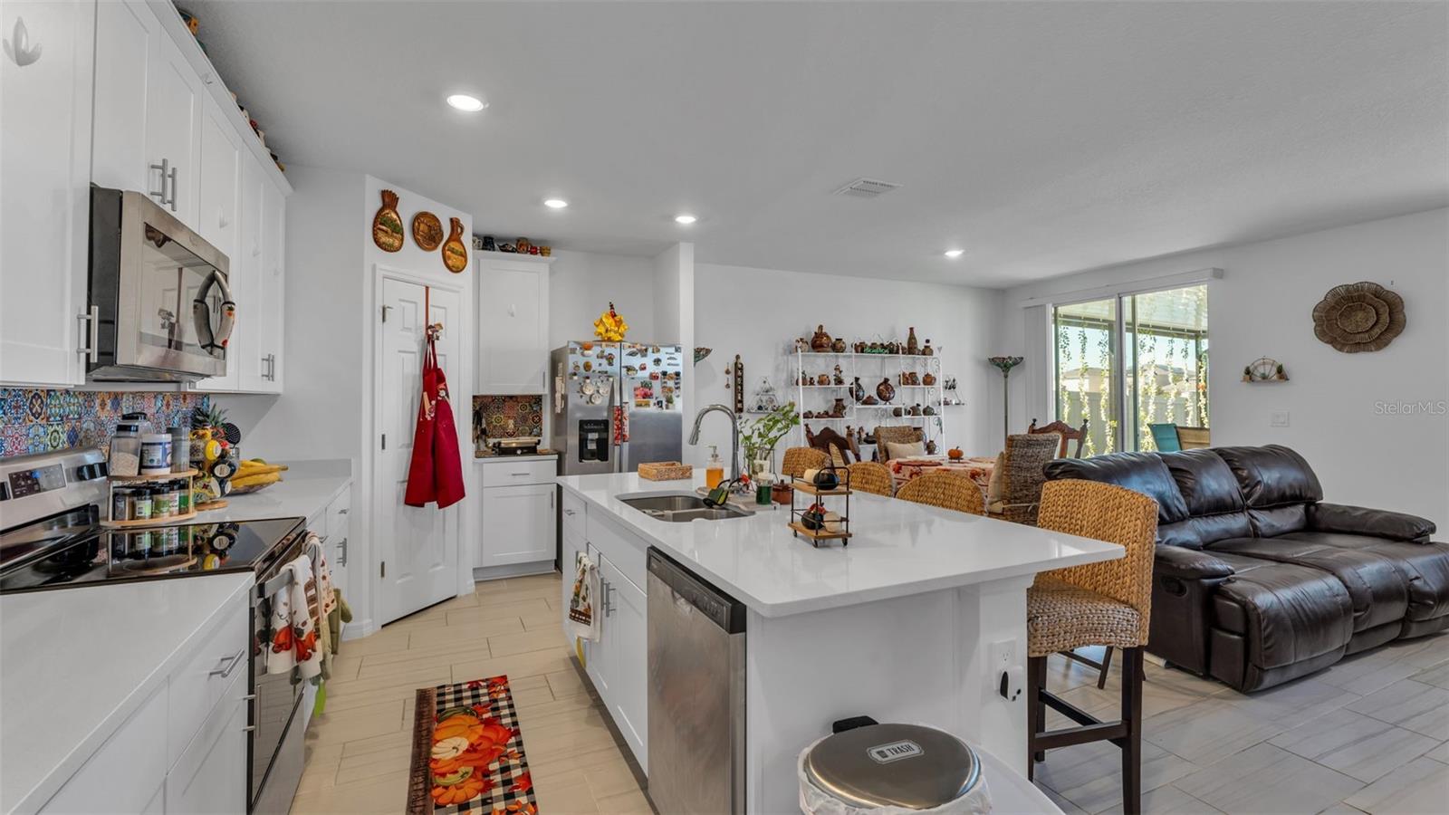 Image 9 of 29 For 2756 San Marco Way