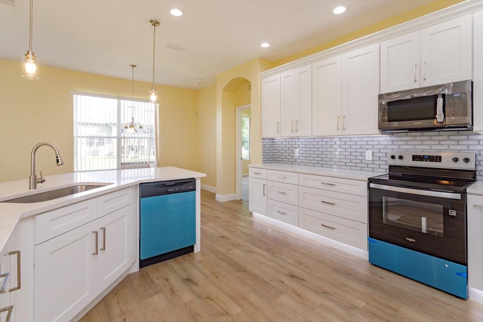 Image 8 of 23 For 18172 Thornhill Grand Circle