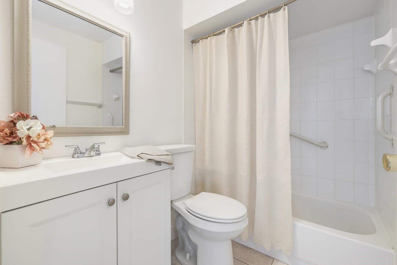 Image 12 of 25 For 2308 Harbor Town Drive