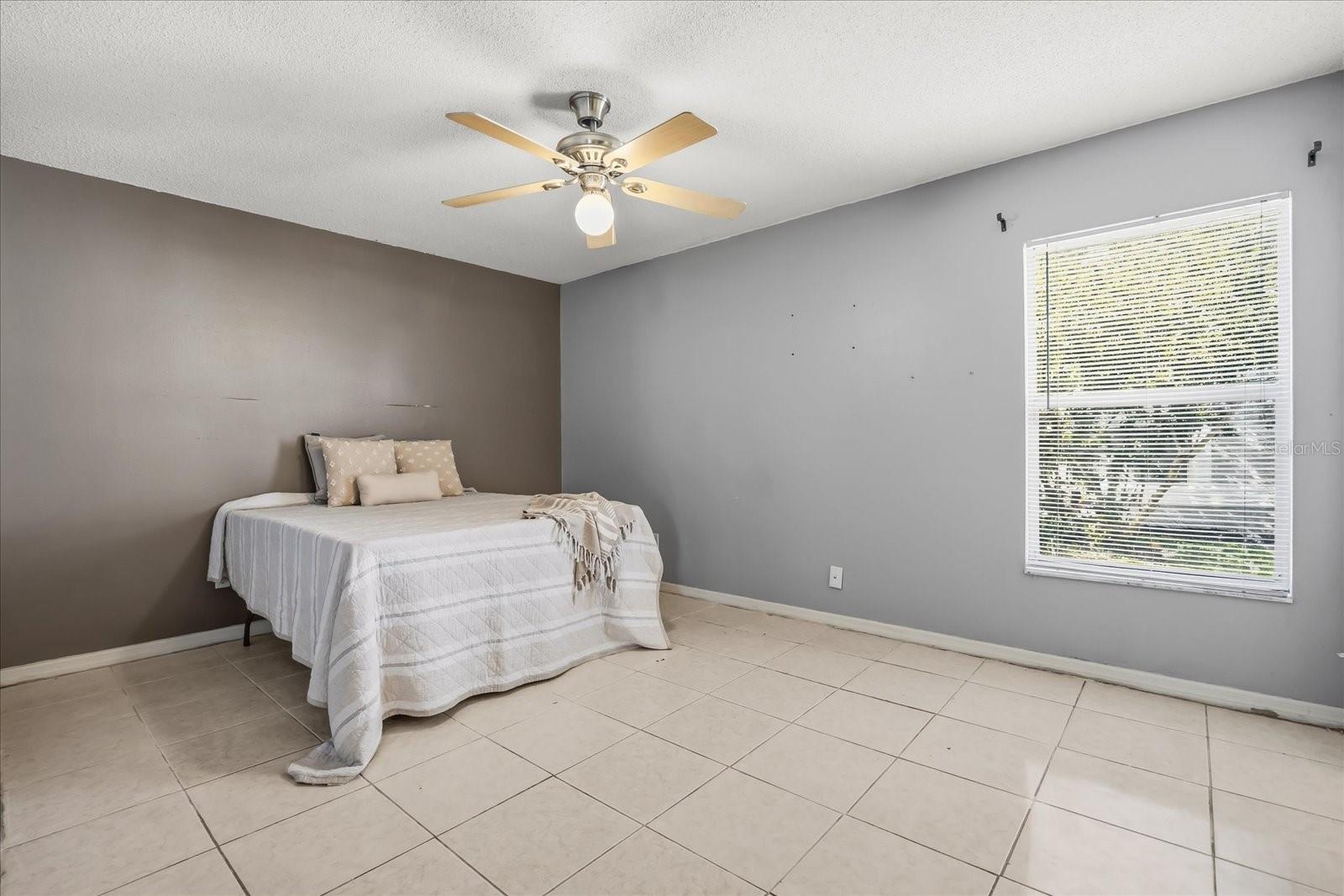 Image 15 of 25 For 2308 Harbor Town Drive